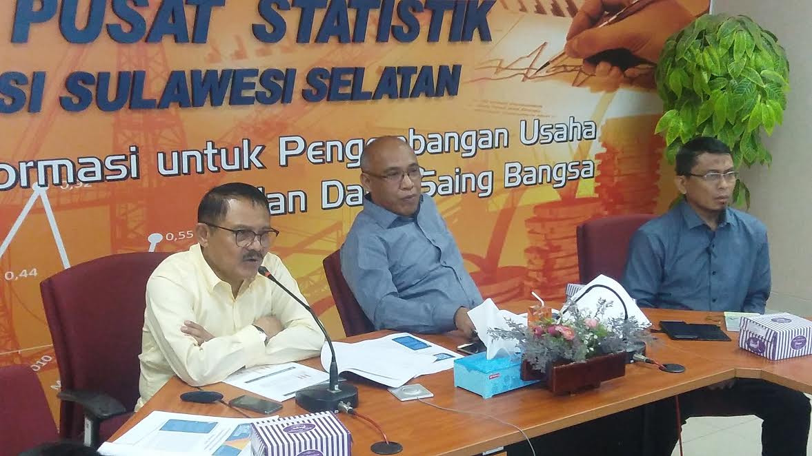rilis-bps-sulsel_20180402_160333.jpg