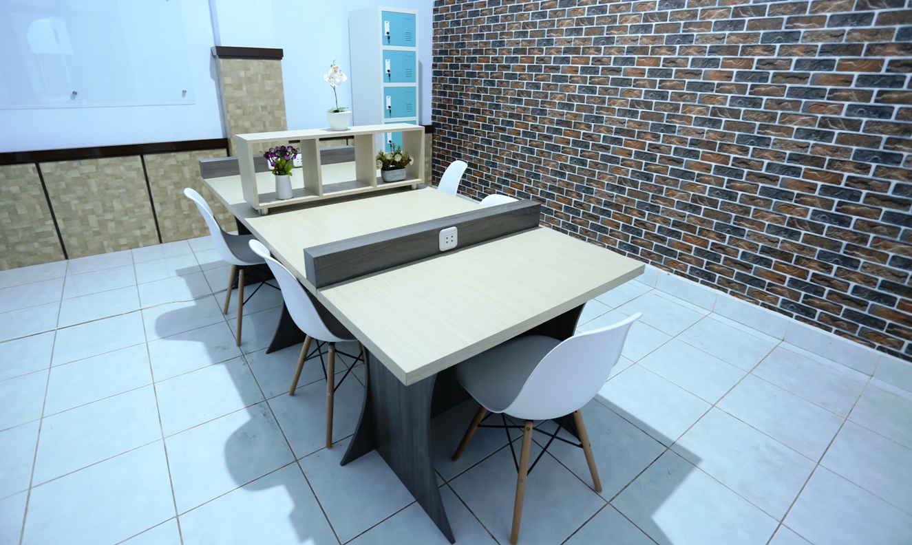 Cari Kantor dengan Harga Terjangkau & Fasilitas Lengkap? GEng Office di BTP Makassar Pilihan Terbaik - ruang-tamu-di-geng-office-atau-gamacca-engineering-yang-beralamat-di-btp.jpg