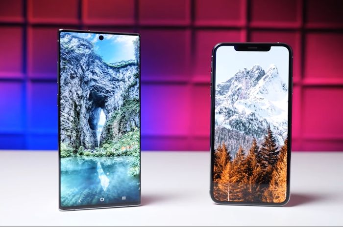 samsung-galaxy-note-10-versus-iphone-xs-max.jpg