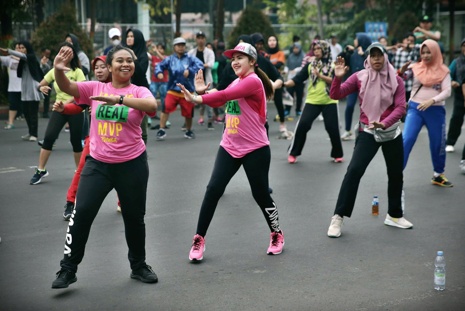 senam-zumba-yang-berlangsung-di-kawasan.jpg