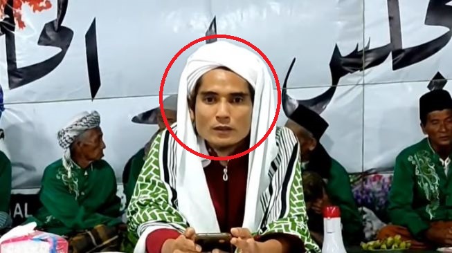 siapa-yusuf-alkaf-pria-dikenal-sebagai-habib-cabuli-2-santri-dengan-iming-iming-berkah-awet-muda.jpg