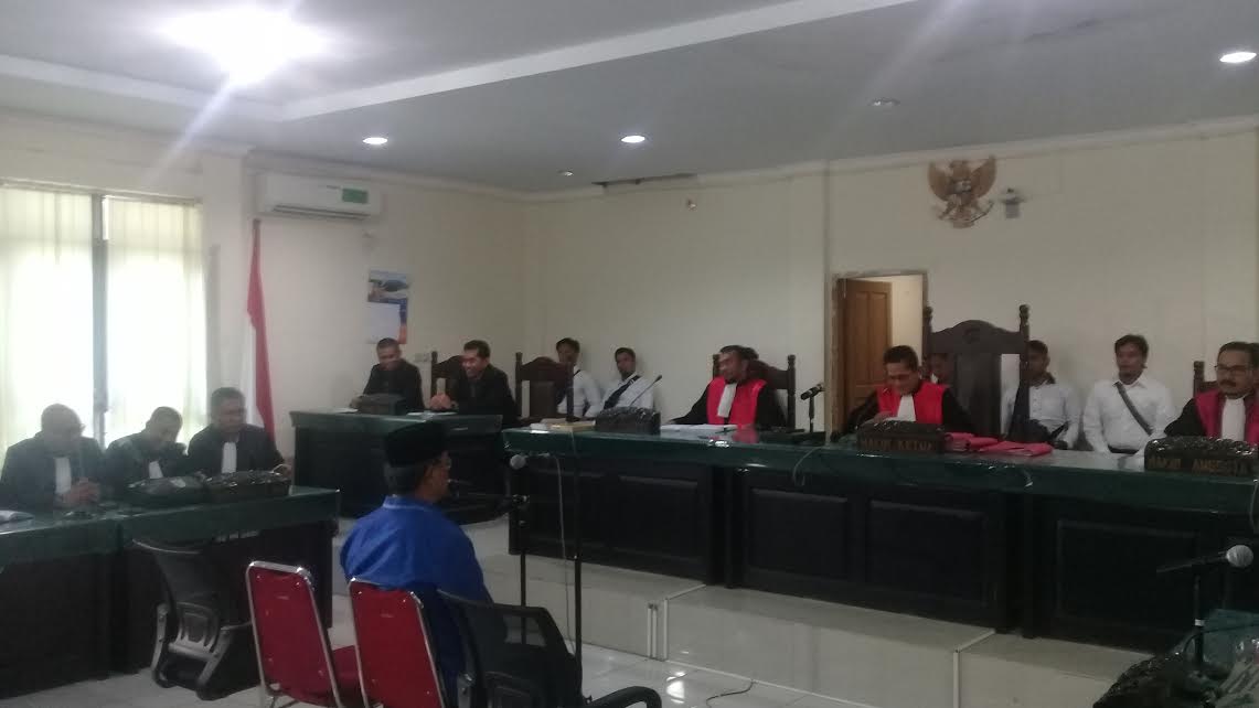 BREAKING NEWS: Mantan Ketua DPRD Sulbar Andi Mappangara Divonis Bebas