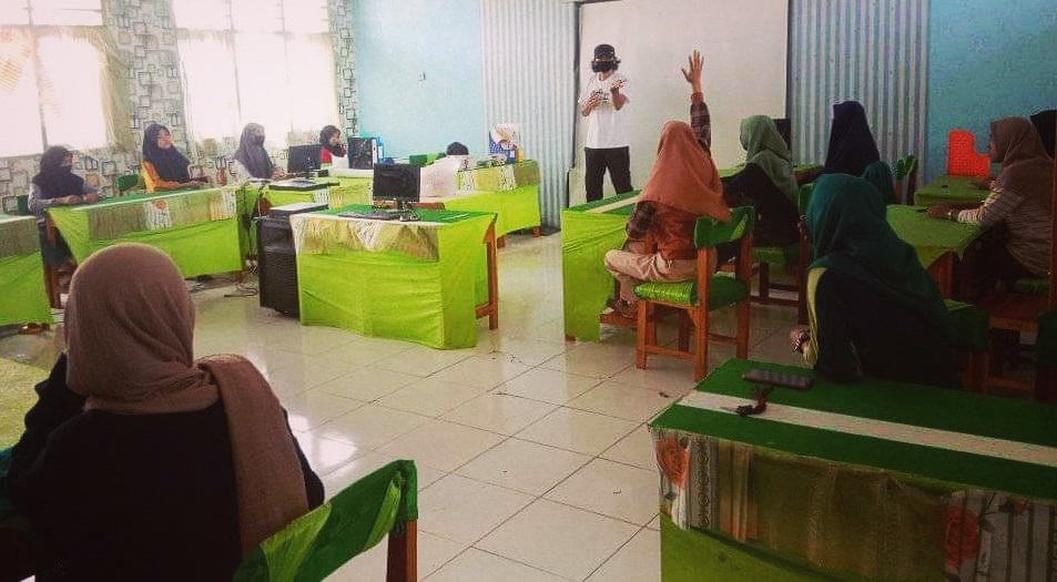 siswi-smkn-10-jeneponto-menikah-karena-sekolah-tak-dibuka.jpg