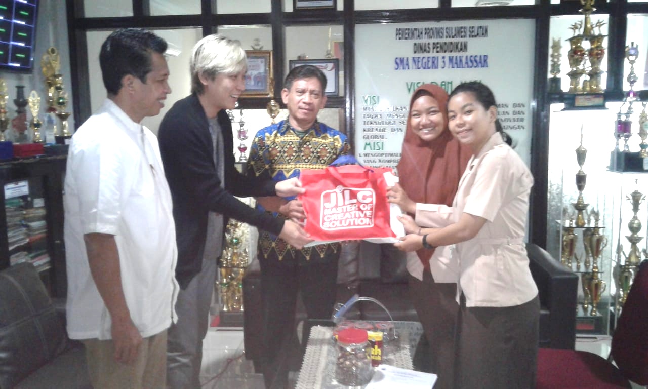 sman-3-makassar_20180826_150929.jpg