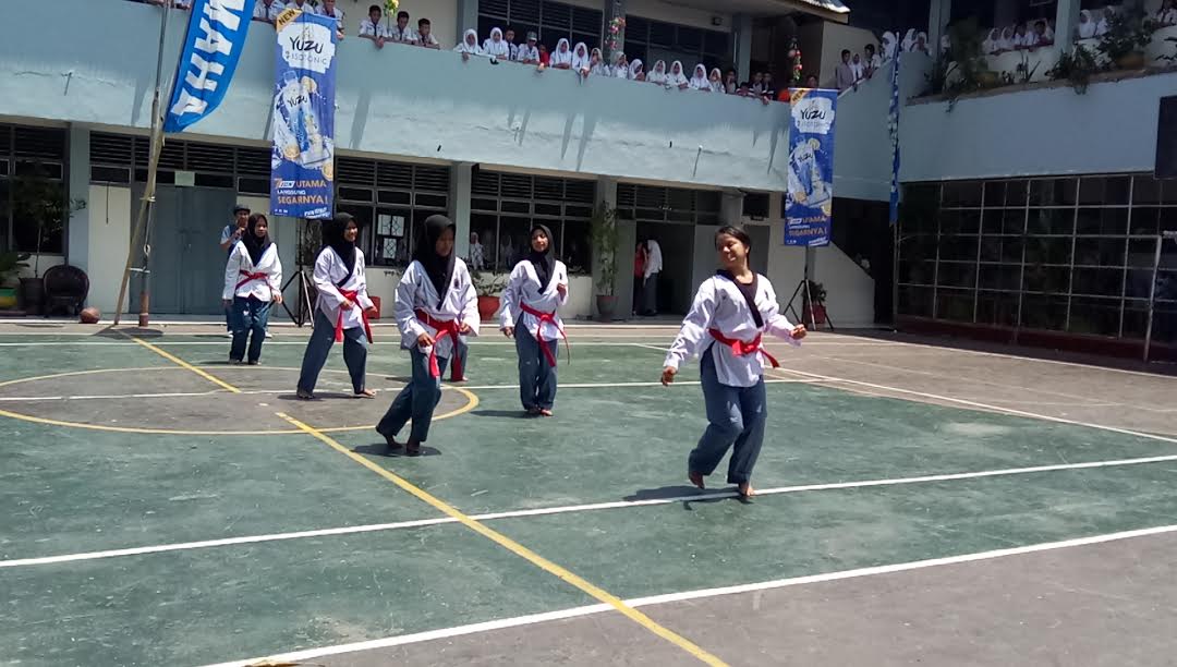 sman-3-makassar_20180912_220541.jpg