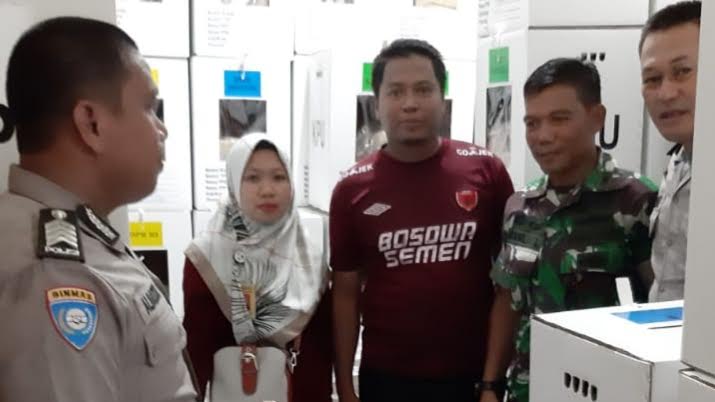 stik-pemilu-tiba-di-sekretariat-ppk-tompobulu-logis.jpg