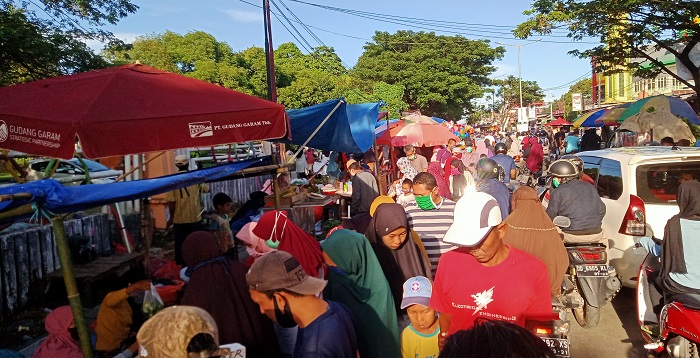 suasana-di-kawasan-car-free-day-cfd-gor-sudiang-jl-pajaiyyang-kecamatan-biringkanaya.jpg