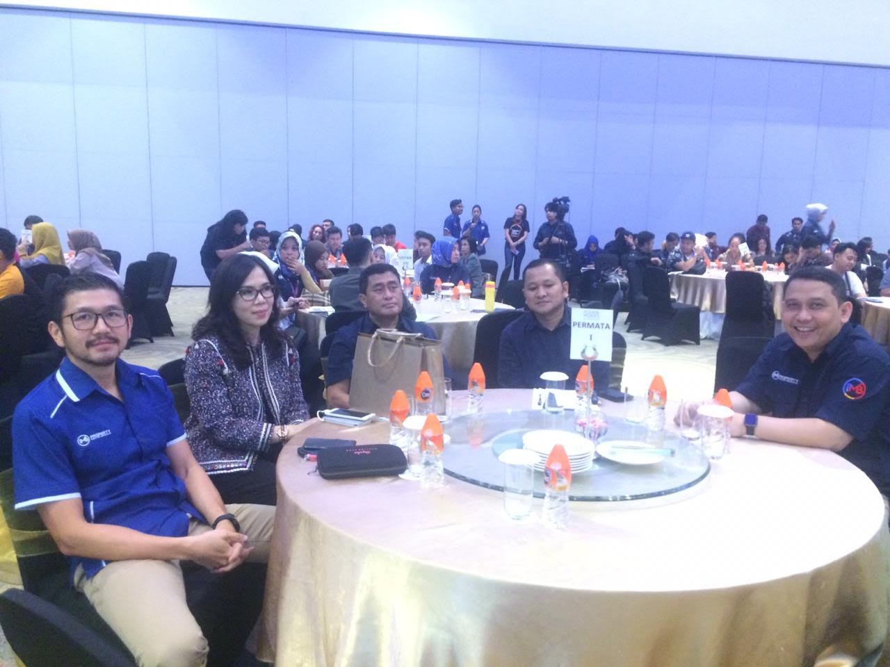 suasana-di-sela-launching-permata-lestari-di-hotel-four-points-by-sheraton-jl-andi-djemma-makassar.jpg