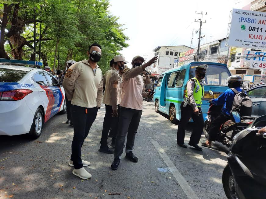 suasana-operasi-patuh-pajak-samsat-makassar-ii-di-bontoala.jpg