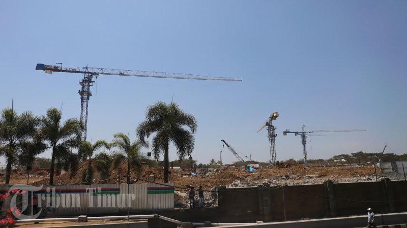 FOTO: Terminal Bandara Sultan Hasanuddin Diperluas - suasana-pengerjaan2.jpg