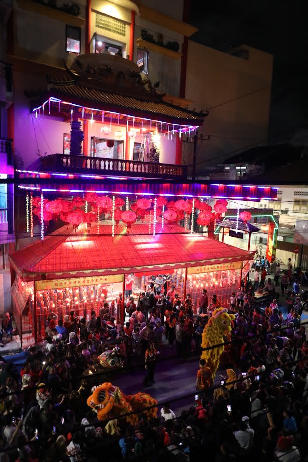 Pangdam-Kapolda Sulsel Pantau Perayaan Imlek di Kawasan Pecinan Makassar - suasana-perayaan-imlek-di-kawasan-pecinan-makassar7.jpg