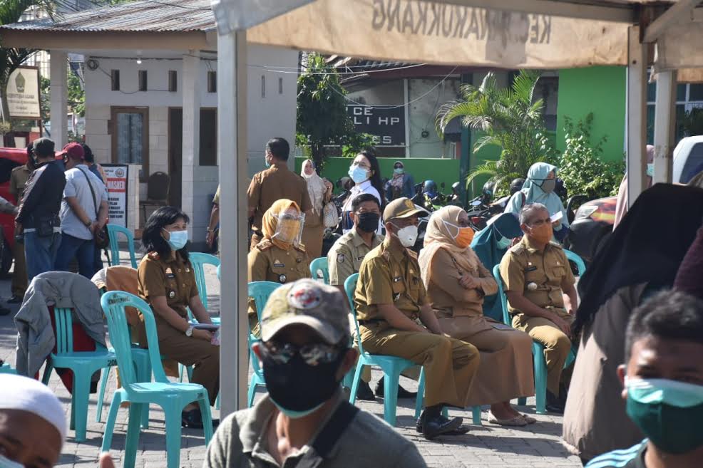 Tim Gugus Tugas Swab Massal Lagi, Kali ini di Kantor Camat Panakkukang