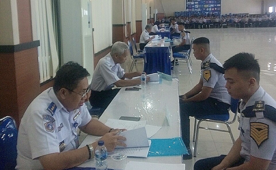 195 Taruna-taruni Politeknik Maritim AMI Makassar Ikuti Ujian Karya Tulis Ilmiah dan Seminar Hasil - suasana-ujian-karya-tulis-ilmiah-dan-seminar-hasil-di-polimarim-ami-makassar.jpg