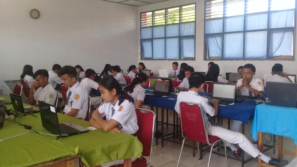 suasana-unbk-di-sma-negeri-1-rantepao-toraja-utara_20180409_144442.jpg