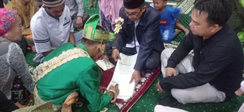 Tahanan Narkoba Nikah dengan Kekasihnya di Masjid Al Ikhlas Polres Sidrap