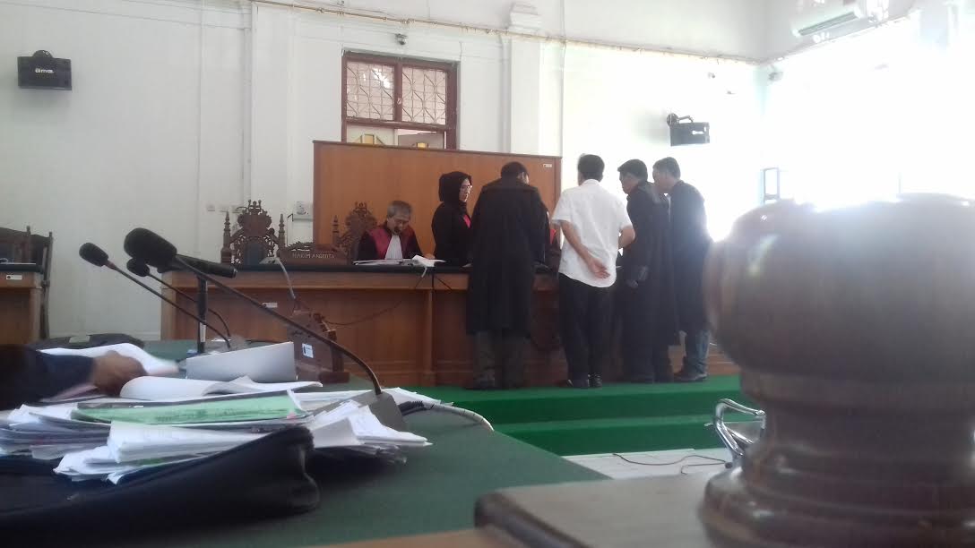 Dua Jam Mantan Bupati Takalar Dicecar Jaksa dan Hakim di Ruang Sidang