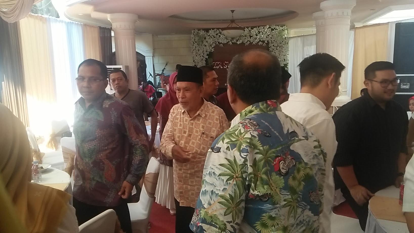 tauphan-ansar-nur-menggelar-acara-syukuran-pasca-dikeluarkan-dari-penjara.jpg