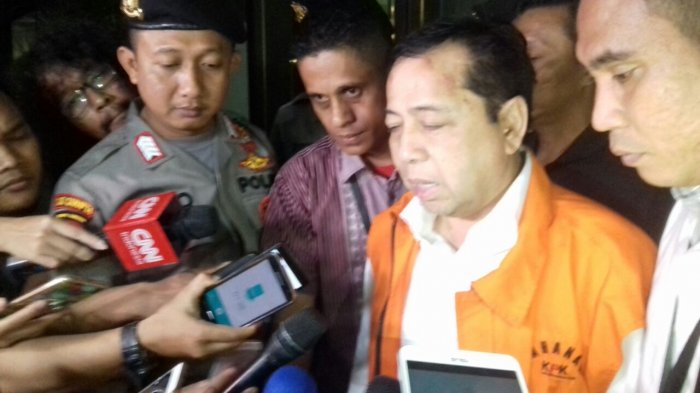 Ini Pernyataan Ketum Golkar Setya Novanto Sebelum Masuk Penjara KPK, Intip Bekalnya