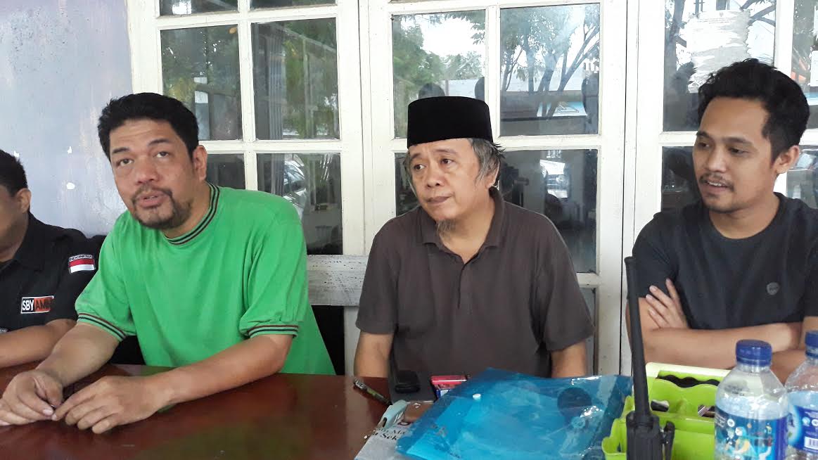 tim-kuasa-hukum-sabirin-a-mahyanto_20180627_155428.jpg