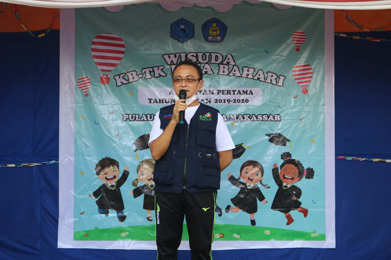 PLN Beri Bantuan Sarana Pendidikan kepada TK Bina Bahari Pulau Langkai