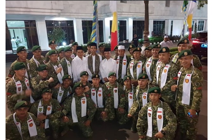 Jangan Lagi Sebut Ustadz Abdul Somad Tak Cinta NKRI, Jenderal Tentara Ini Penjaminnya