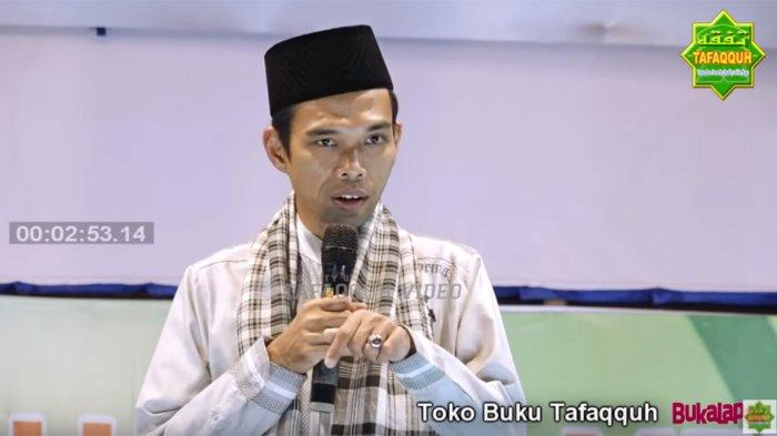 ustadz-abdul-somad-sakit-diperiksa-dokter.jpg