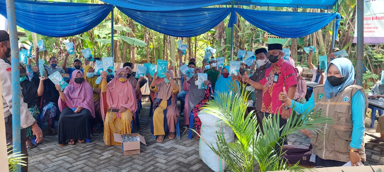 Desa Tanete Maros Ikut Sukseskan Vaksin Makkaliling dan Salurkan BLT Kepada 183 Keluarga