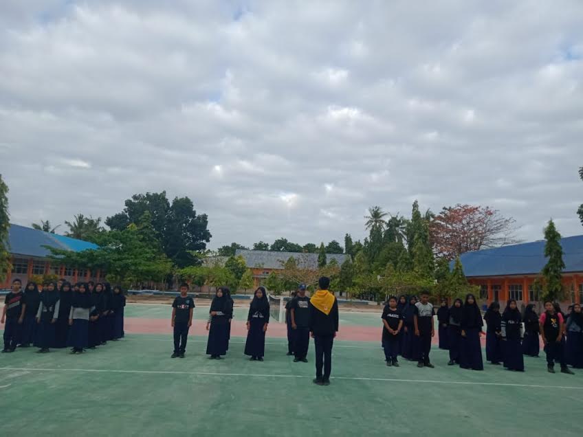 Latihan Dasar Kepalangmerahan SMPN 6 Selayar Resmi Dibuka