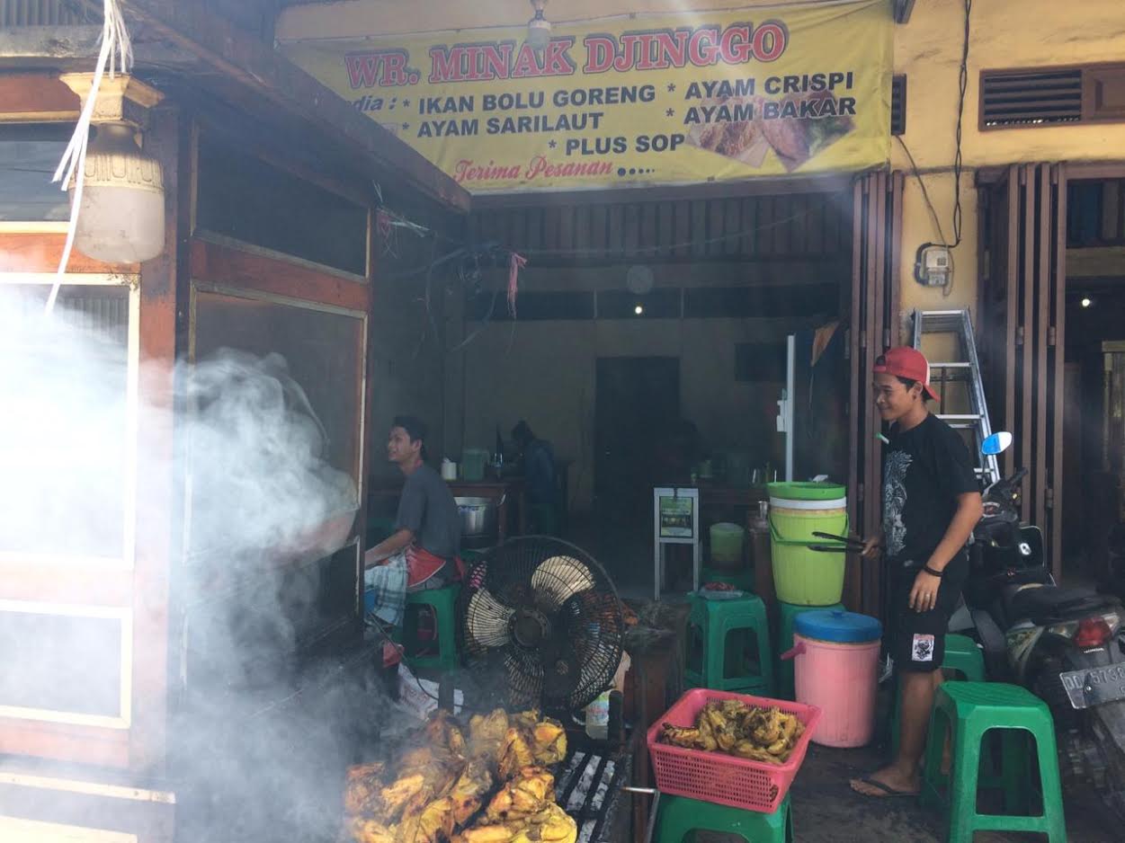 TRIBUNWIKI: Mulai Rp 8 Ribuan, Cobain Kuliner di Warung Minak Djinggo Parangtambung