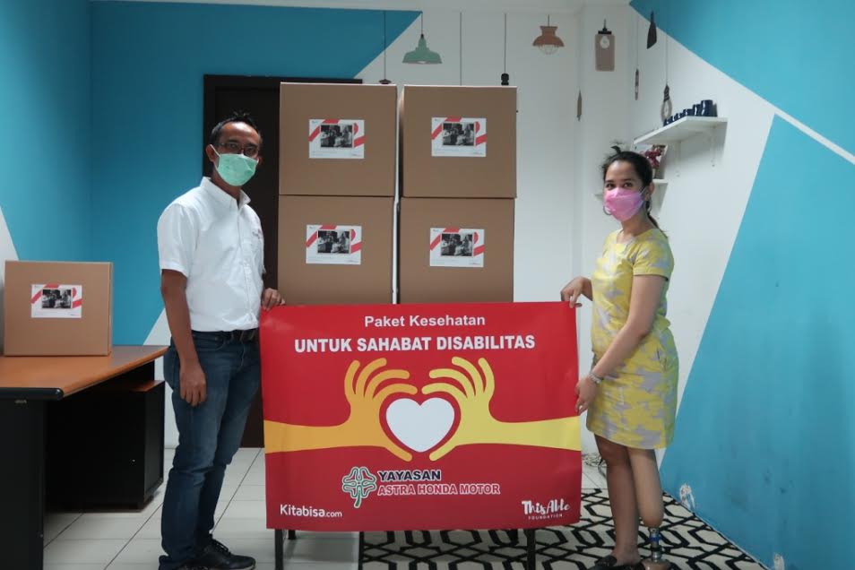 yayasan-astra-honda-motor-yayasan-ahm-menyalurkan-200-paket-bantuan.jpg