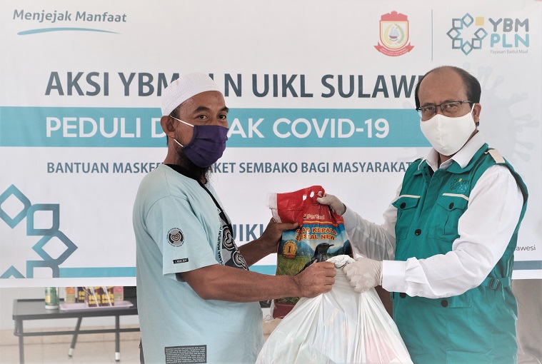 YBM PLN UIKL Sulawesi Serahkan Bantuan Paket Sembako dan Masker
