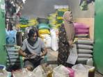 Harga Beras di Makassar Tembus Rp400 Ribu per 25 Kg, Warga Menjerit