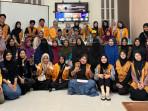 20251003-Mahasiswa-berkumpul-dalam-ramah-tamah.jpg
