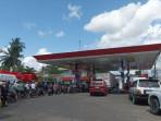 ANTREAN-SPBU-Potret-antrean-Bahan-Bakar-Minyak-BBM.jpg