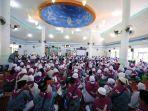 Ada-160-Jamaah-Calon-Haji-JCH-Luwu-Timur-berkumpul-di-Asrama-Haji-Sudiang-Makassar.jpg