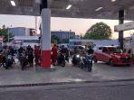 Aktifitas-SPBU-Ratulangi-Kabupaten-Bulukumba-Saat-ini-Pertamina-menurunkan-harga.jpg