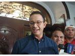 Anies-Baswedan-menemui-wartawan-setelah-memastikan-tidak-maju-di-Pilgub.jpg