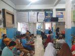Antrian-di-Puskesmas-Lompoe-Kota-Parepare-Selasa-982022.jpg