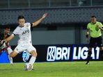 Arthur-Irawan-pemain-Persik-Kediri-punya-misi-melanjutkan-hasil-positif.jpg