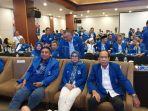 Ashabul-Kahfi-Husniah-Talenrang-dan-Chaidir-Syam-duduk-berdampingan-45546.jpg