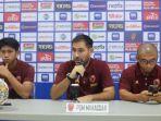 makassar/Asisten-pelatih-PSM-Makassar-Paulo-Renato-vcd.jpg