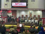 Bahtiar-Baharuddin-jas-tutup-merah-saat-rapat-peripurna-HUT-ke-354-Sulsel.jpg