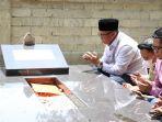 Bupati-Luwu-Timur-Budiman-ziarah-ke-makam-Thorig-Husler.jpg