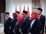 Dekan-FK-UNibos-yang-baru.jpg