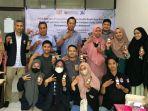 Dosen-dan-Mahasiswa-Unibos-yang-terlihat-dalam-inovasi-Pengolahan-Limbah-Kulit-Buah-dan-Sayur.jpg