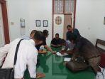 Dr-Maskun-dari-Unhas-dan-Prof-Firdaus-Muhammad-12311.jpg