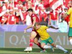 Elkan-Baggott-ketika-tengah-berduel-dengan-pemain-Australia.jpg