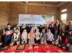 Foto-bersama-civitas-akademik-Fakultas-Pertanian-Universitas-Hasanuddin-dan-Warga-Lembanna.jpg