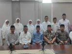 Foto-bersama-kepengurusan-Lembaga-Pengkajian-Pangan-Obat-obatan-dan-Kosmetika-MUI.jpg
