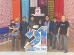 Fraksi-Demokrat-memeriahkan-HUT-Tribun-Timur-di-Kantor-Tribun-Timur.jpg